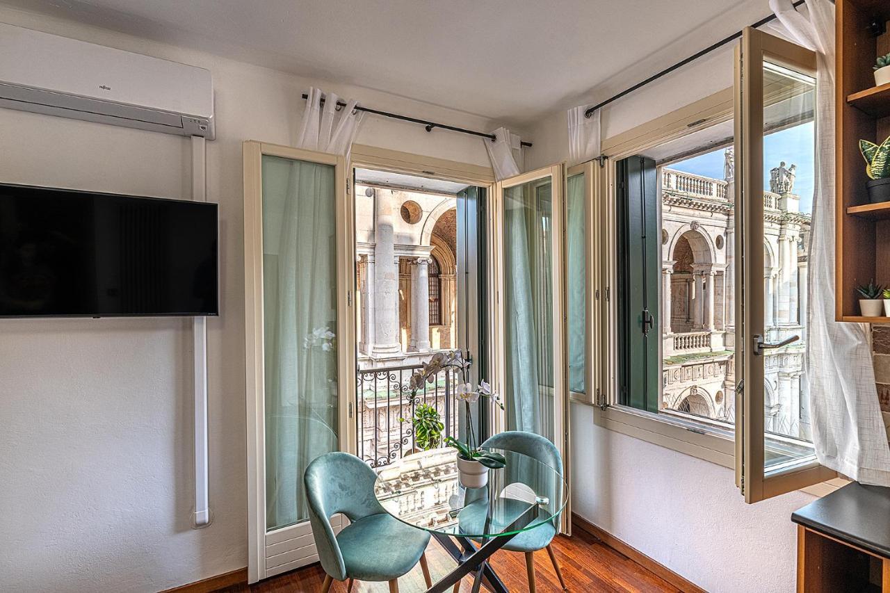 Suite Palladiana, La Migliore Vista Di Vicenza Exterior photo
